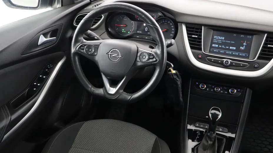 Opel Grandland -