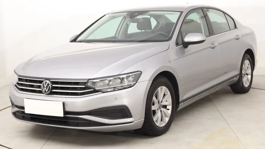 VW Passat -