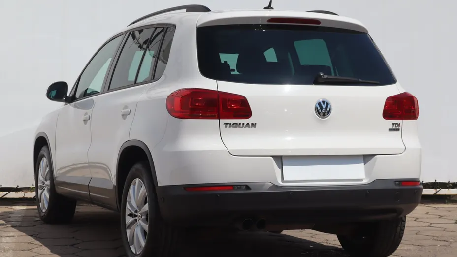 VW Tiguan -