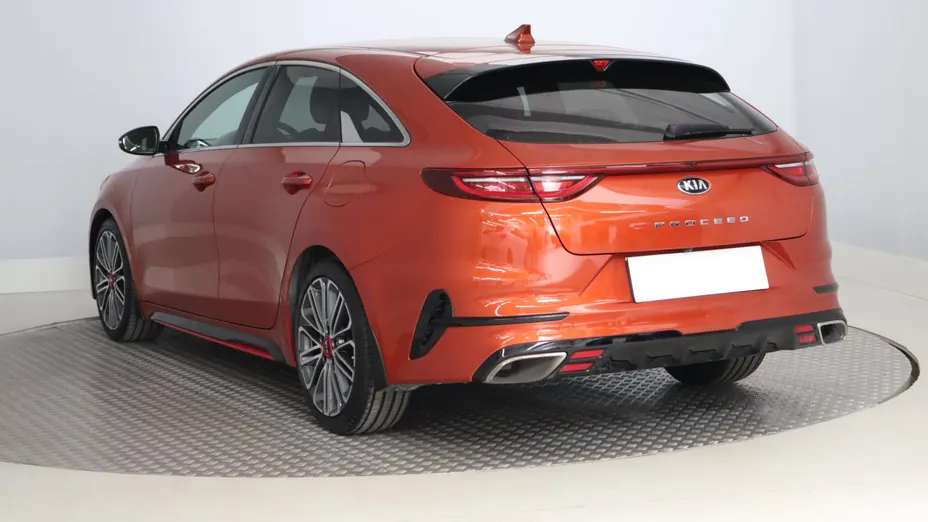 Kia ProCeed -