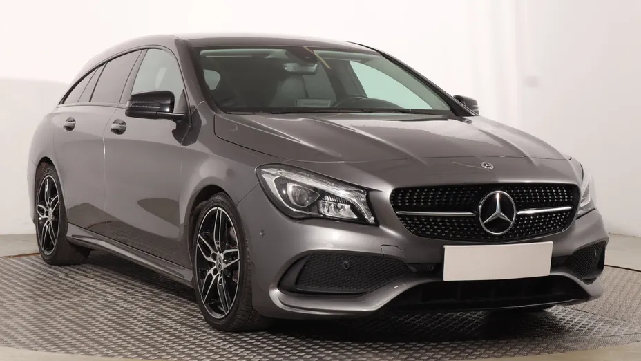 Mercedes CLA -