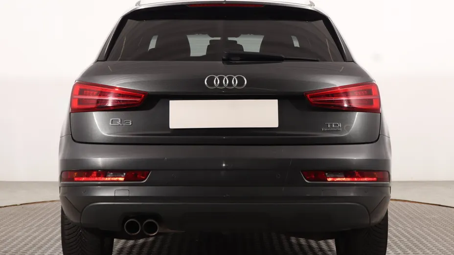 Audi Q3 -