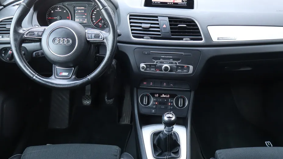 Audi Q3 -