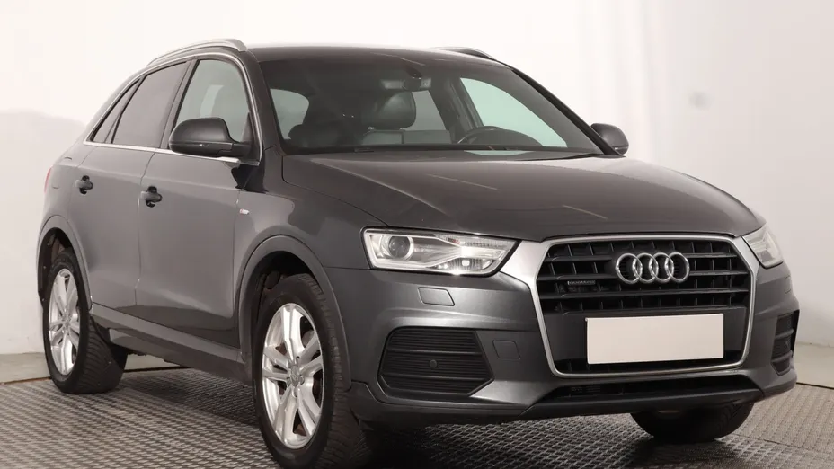 Audi Q3 -