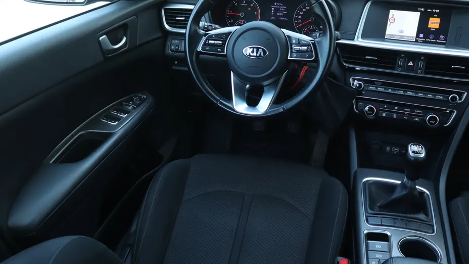Kia Optima -
