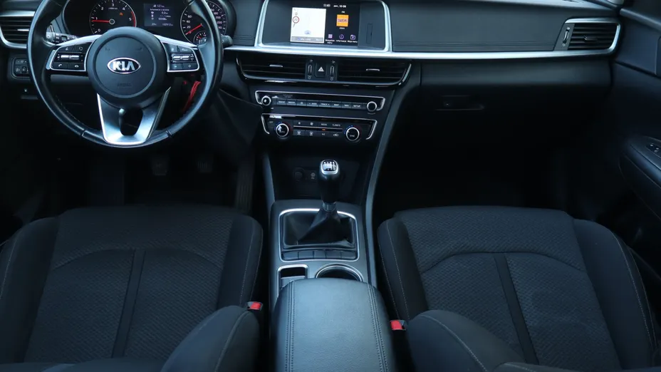 Kia Optima -