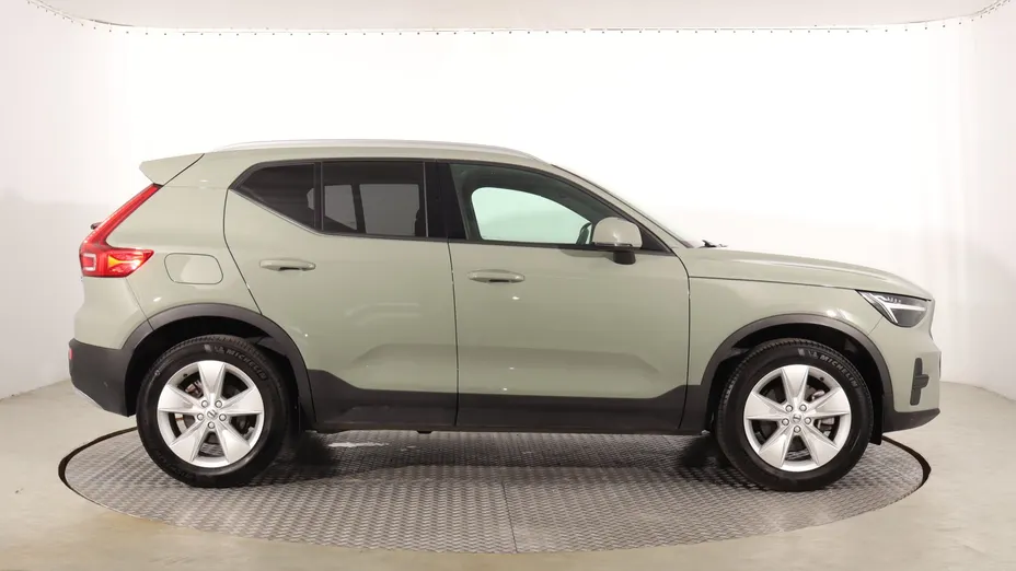 Volvo XC40 -