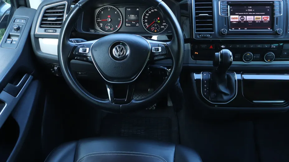 VW Multivan -