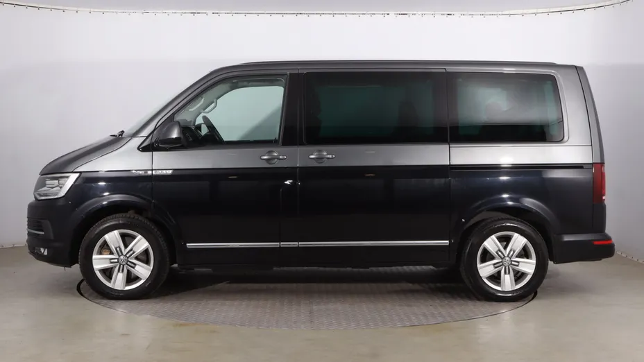 VW Multivan -