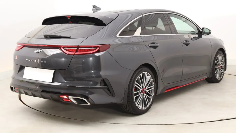 Kia ProCeed -