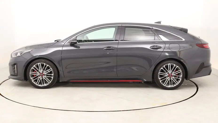 Kia ProCeed -