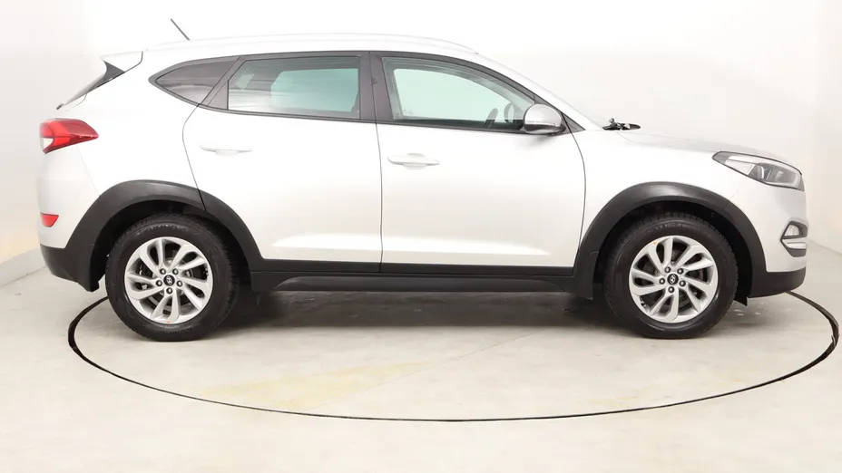 Hyundai Tucson -