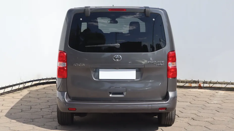 Toyota Proace Verso -