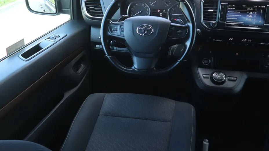 Toyota Proace Verso -