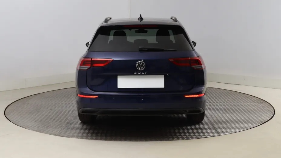 VW Golf -