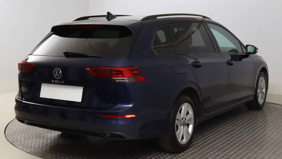 VW Golf -