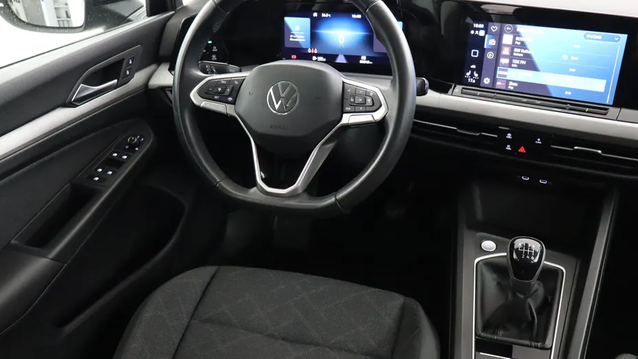 VW Golf -