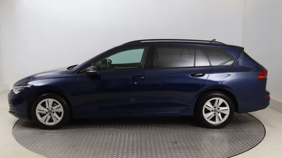 VW Golf -
