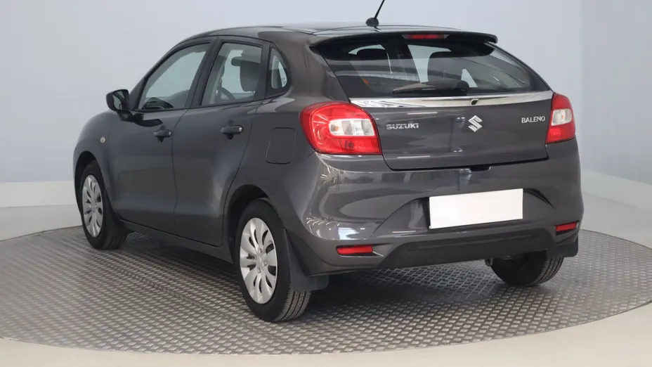 Suzuki Baleno -