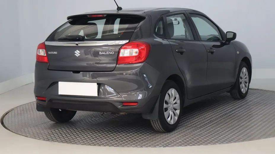 Suzuki Baleno -