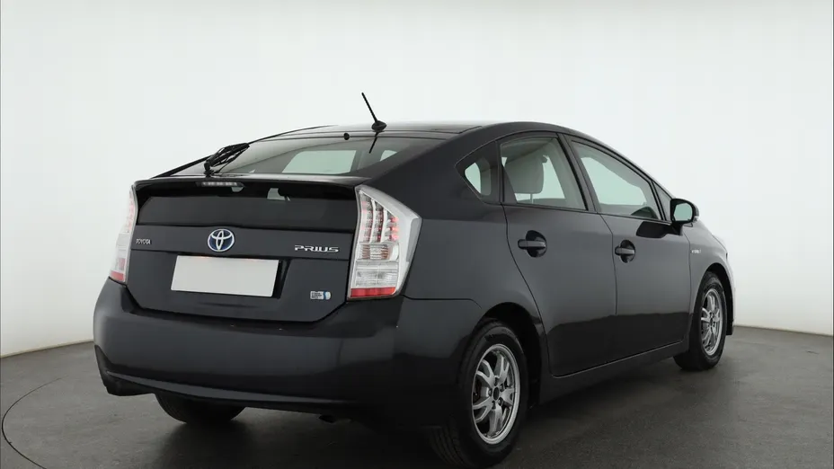 Toyota Prius -
