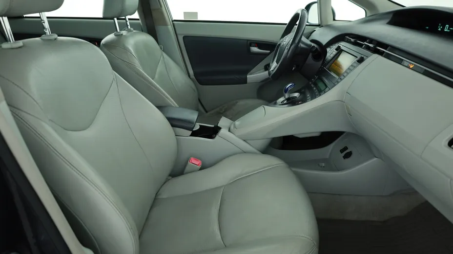 Toyota Prius -
