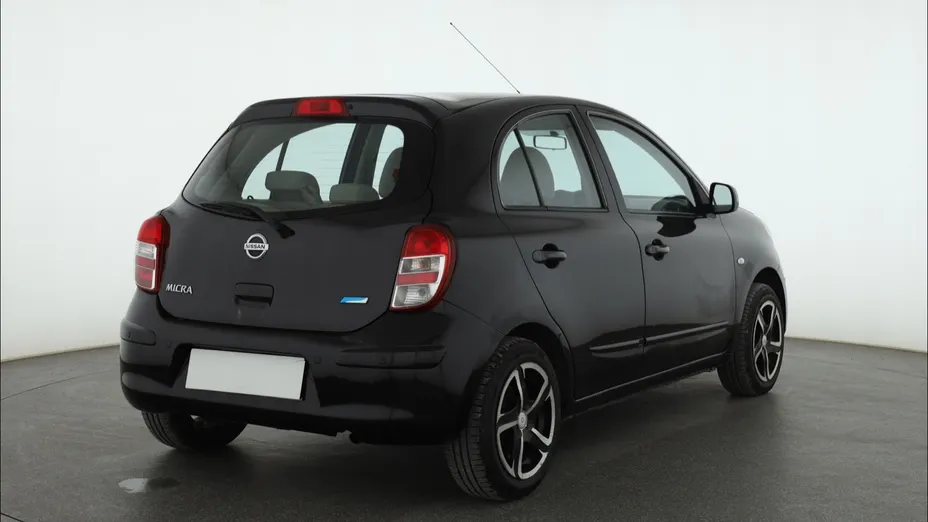 Nissan Micra -