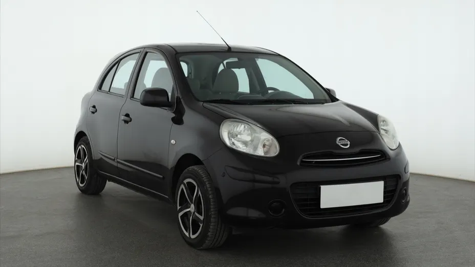Nissan Micra -