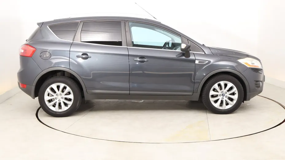 Ford Kuga -