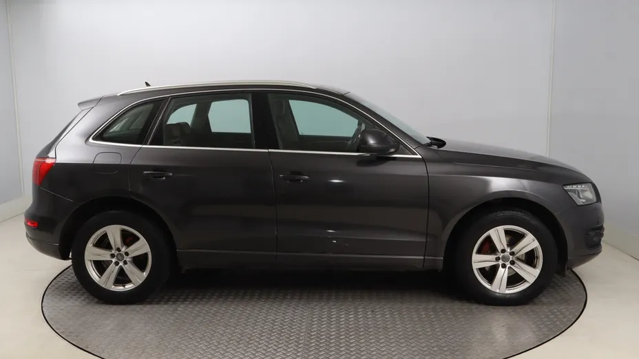 Audi Q5 -