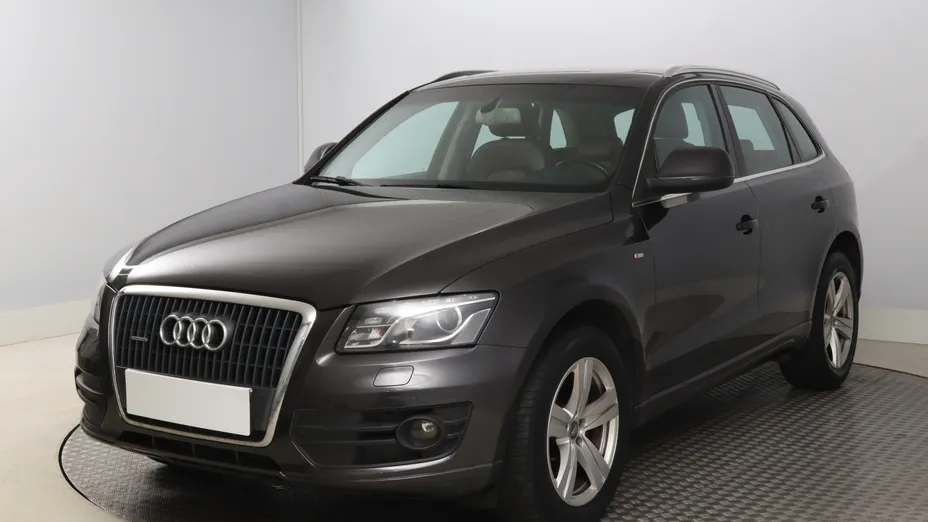 Audi Q5 -