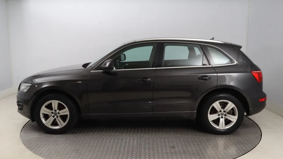 Audi Q5 -