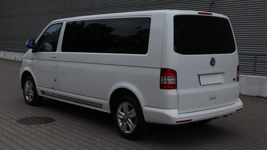 VW Transporter -