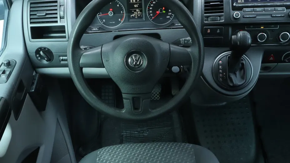 VW Transporter -