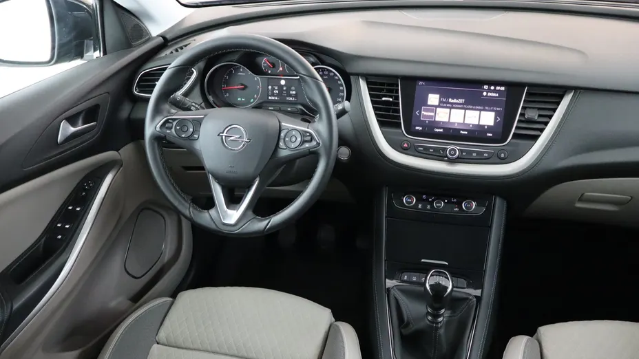 Opel Grandland -
