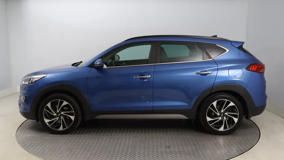 Hyundai Tucson -