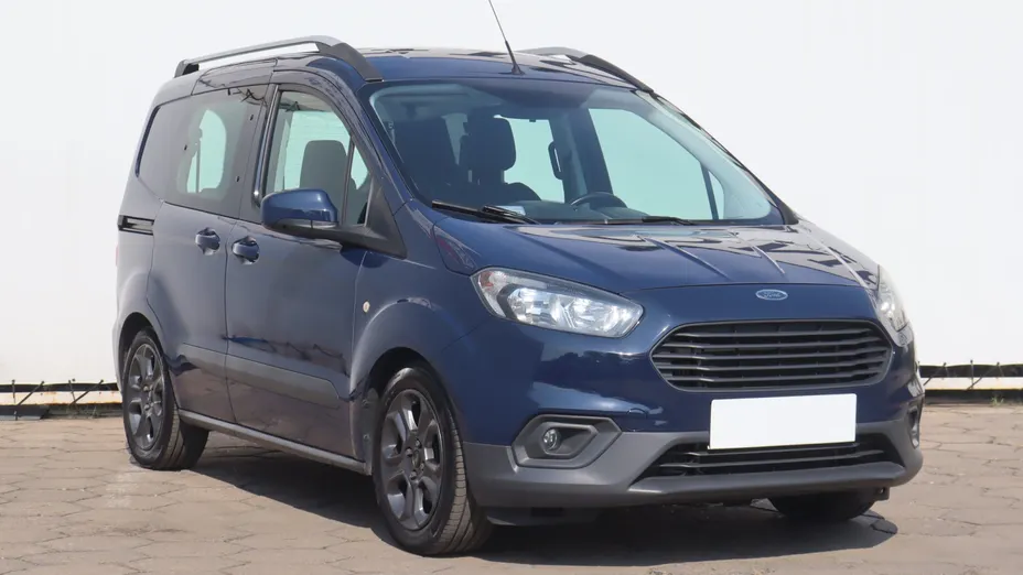 Ford Transit Courier -