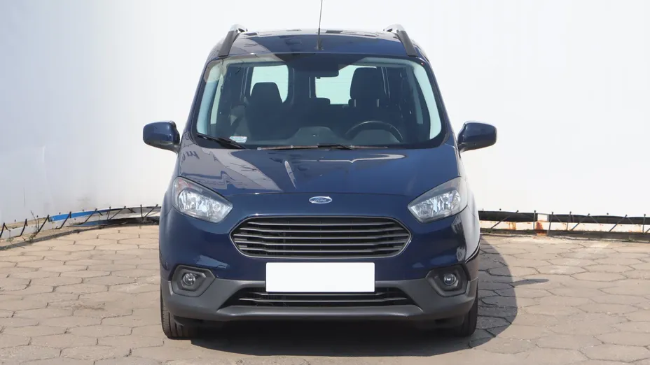 Ford Transit Courier -