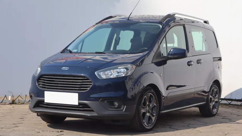 Ford Transit Courier -