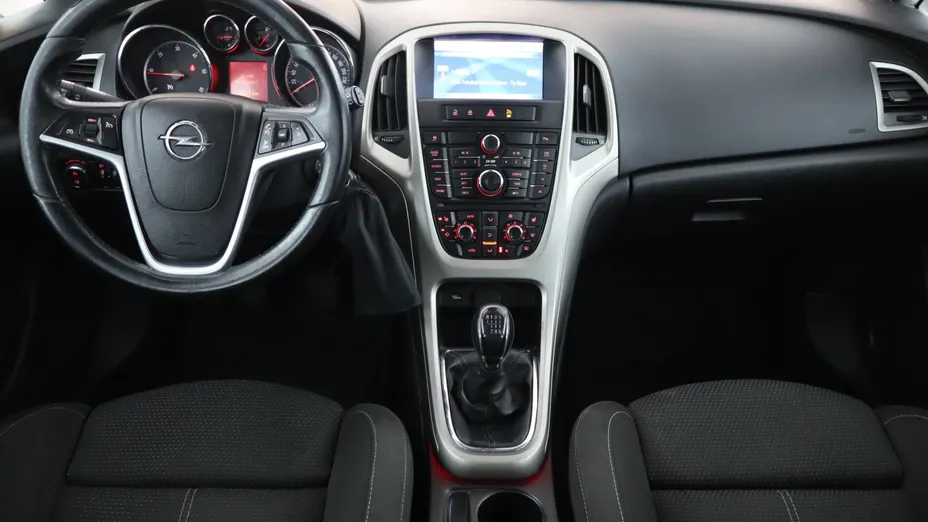Opel Astra -