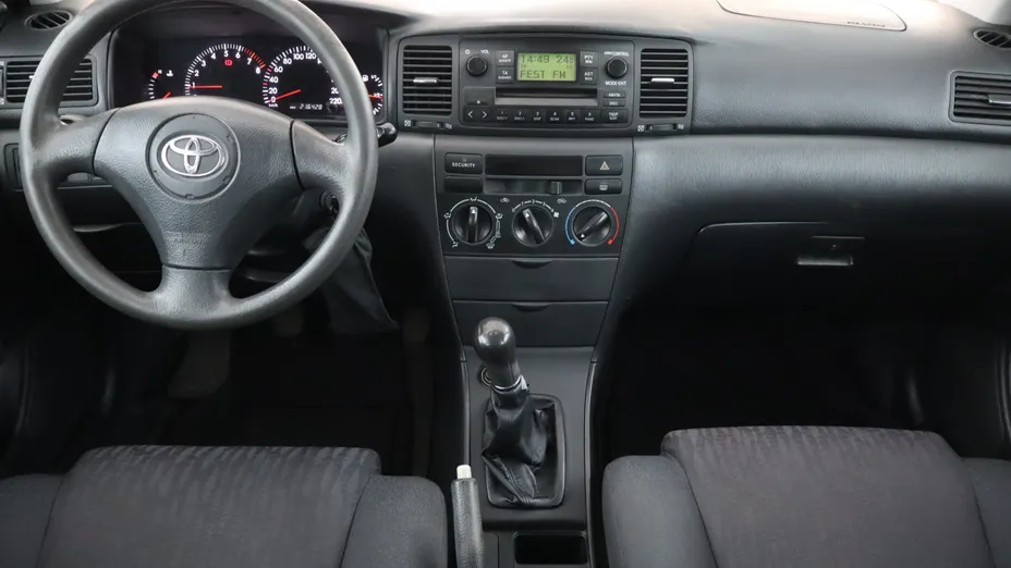 Toyota Corolla -