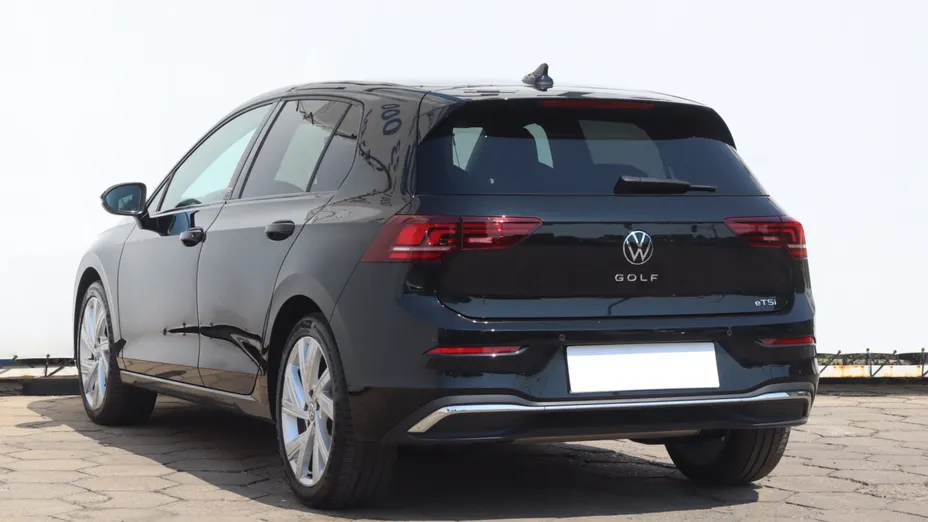 VW Golf -
