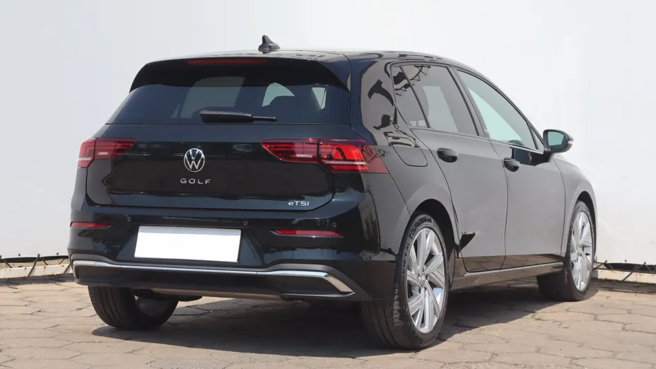 VW Golf -