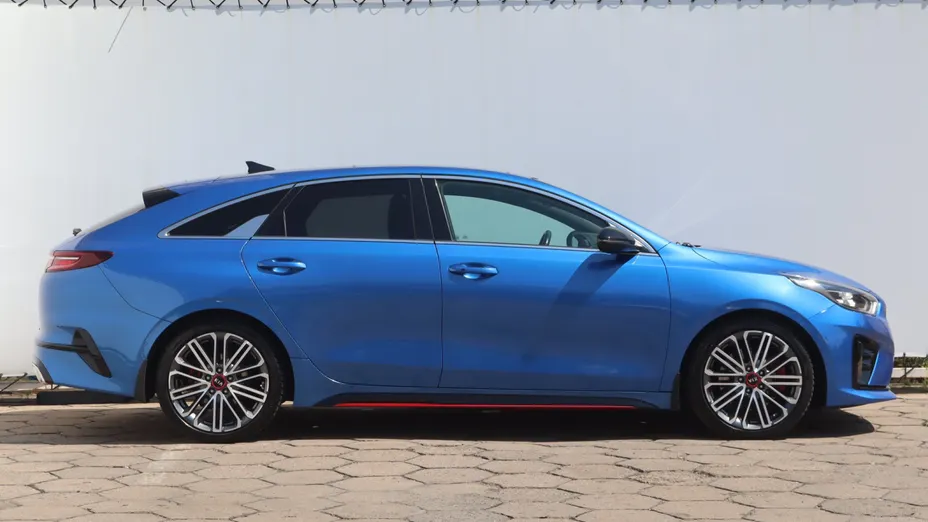 Kia ProCeed -
