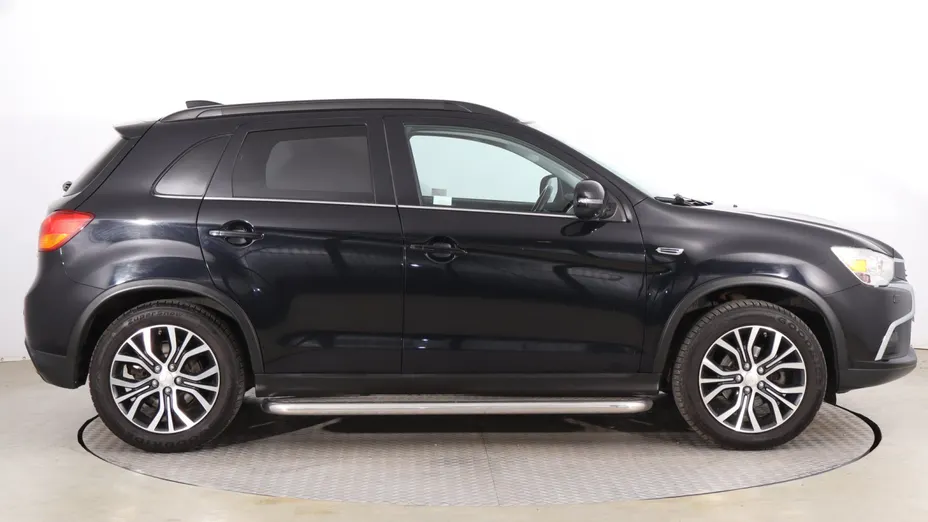 Mitsubishi ASX -