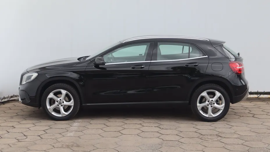 Mercedes GLA -