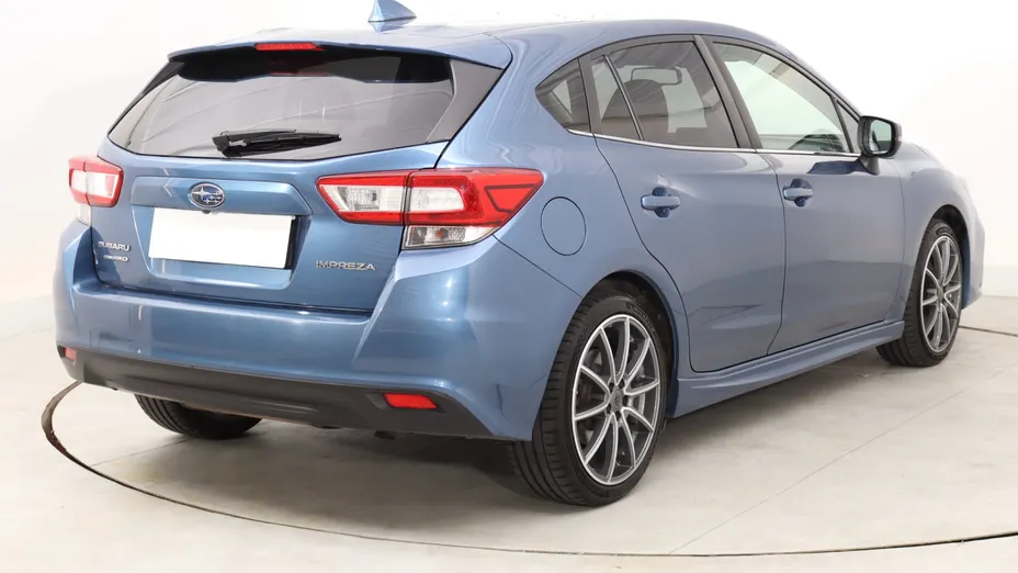 Subaru Impreza -