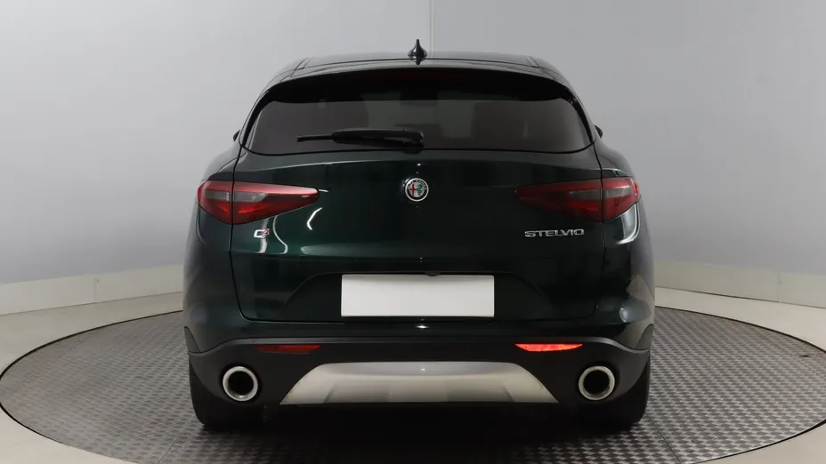 Alfa Romeo Stelvio -