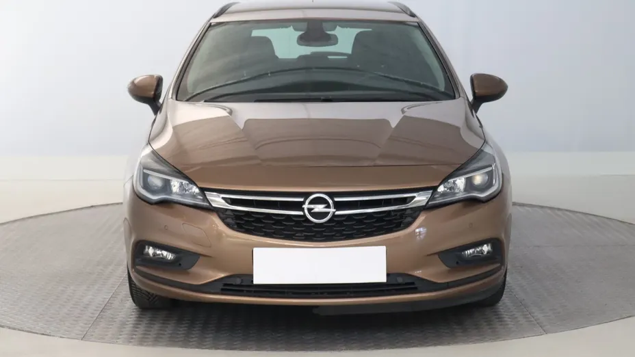Opel Astra -