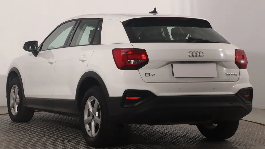 Audi Q2 -